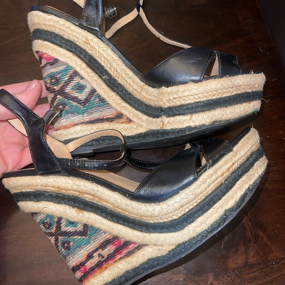 Size 8 wedge style heels. - Picture 2 of 3